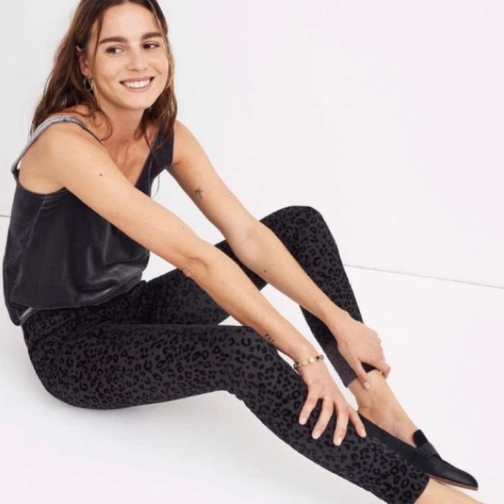 Madewell 9” Mid-Rise Skinny: Flocked Leopard Edition